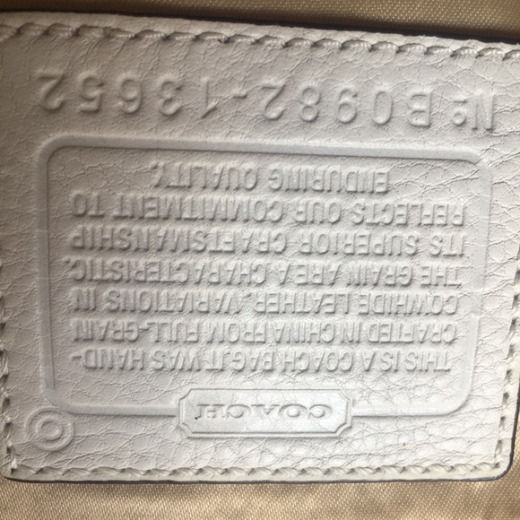 NWOT Coach leather saddlebag - Picture 4 of 6